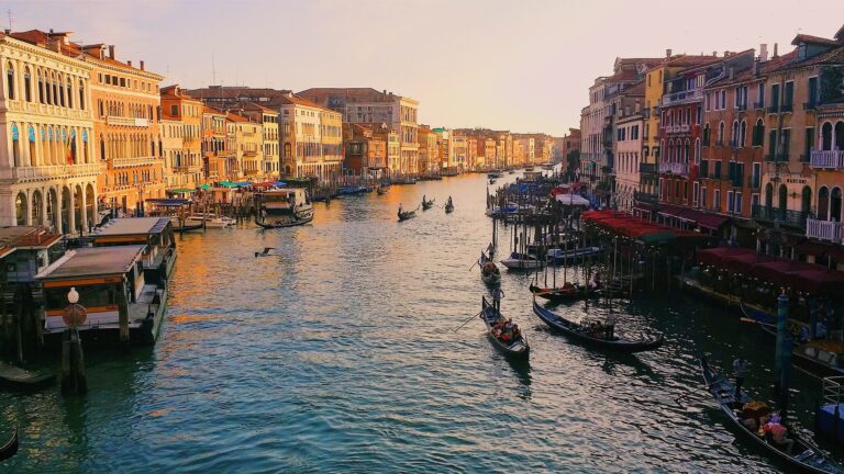 grand-canal-Fluss Wasser Boote
